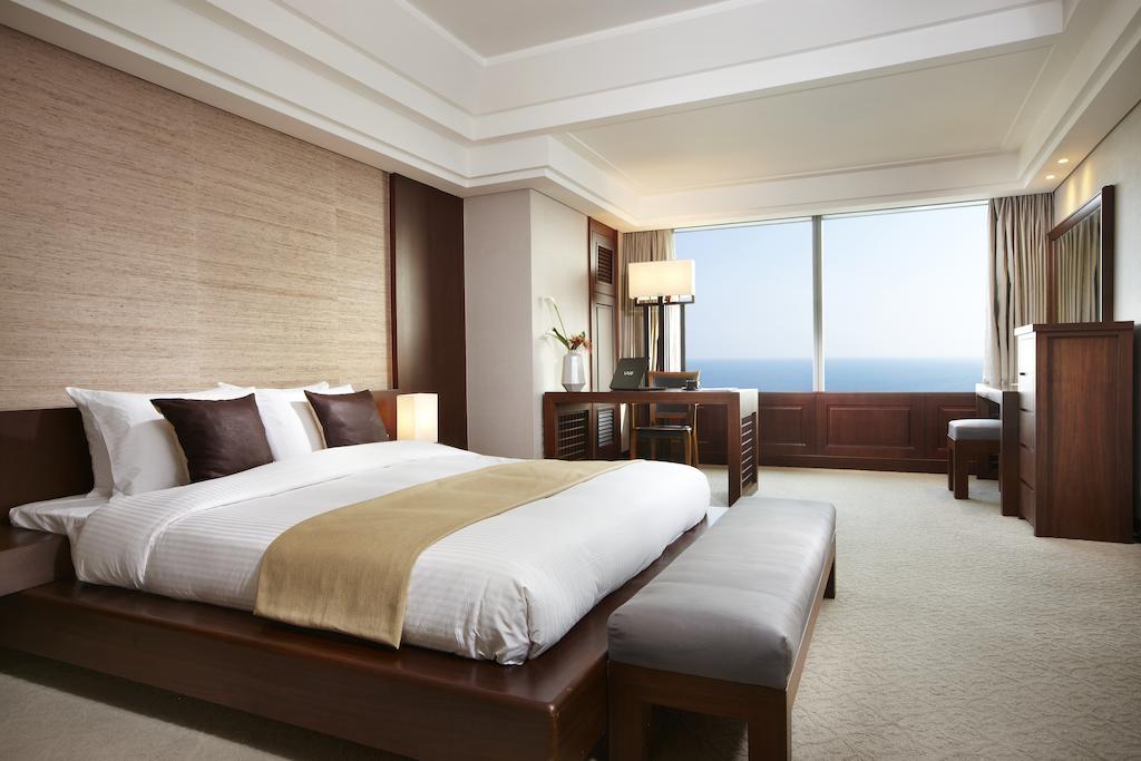 Haeundae Grand Hotel Busan Bagian luar foto