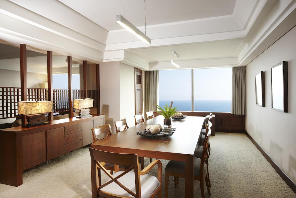 Haeundae Grand Hotel Busan Bagian luar foto