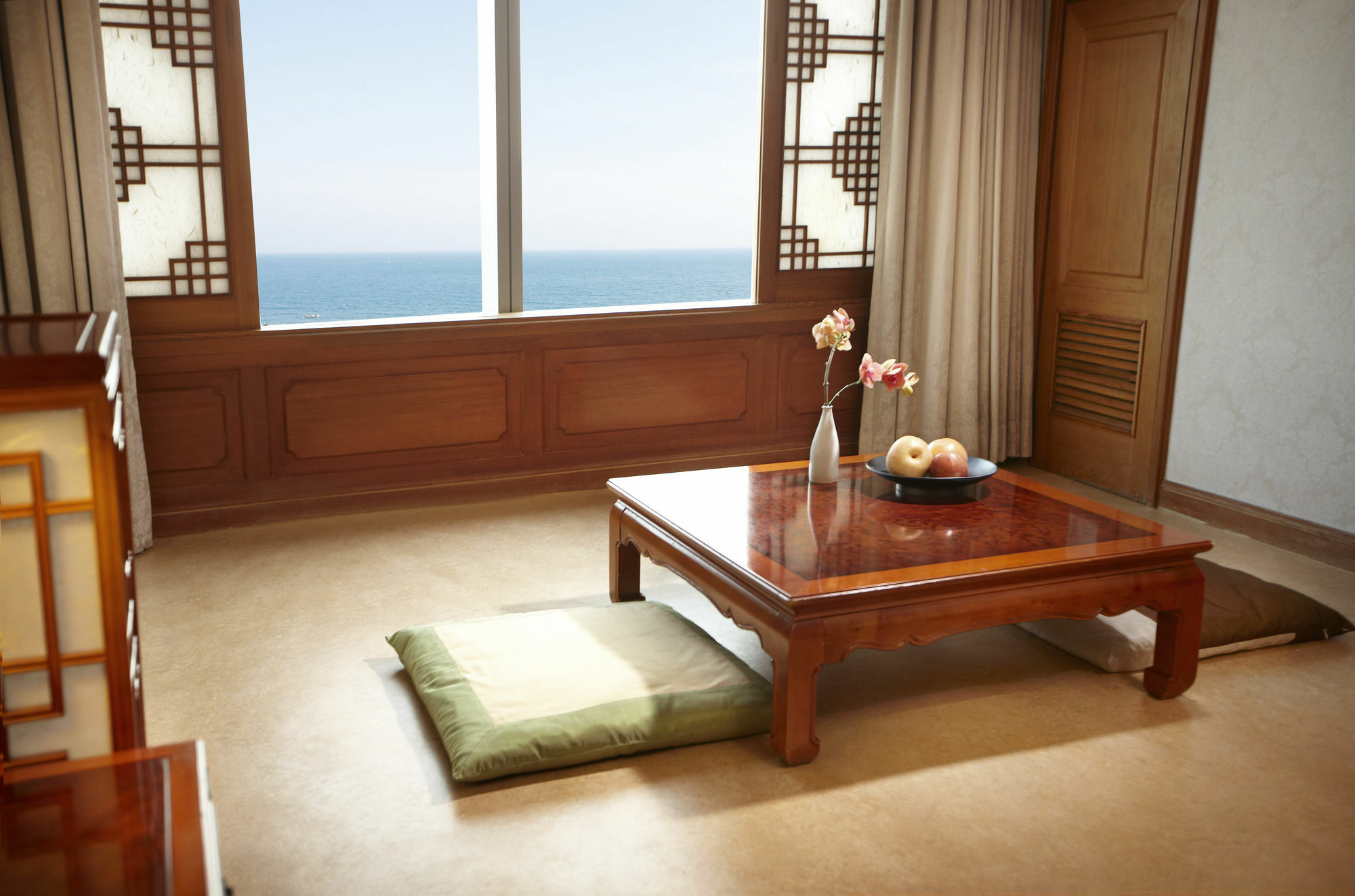 Haeundae Grand Hotel Busan Bagian luar foto